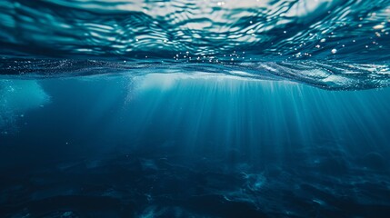 Obraz premium The water is clear and blue