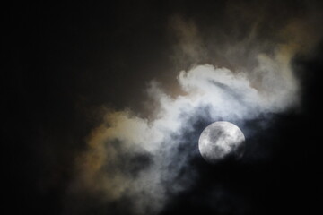 The moon on February 12, 2025 in the sky of Fortaleza Ceará, Brazil.
