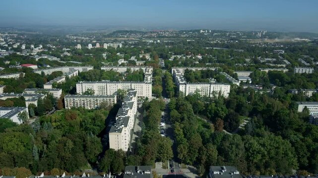 Krak&oacute;w, Nowa Huta, plac Centralny imienia Ronalda Regana. Socrealistyczny układ urbanistyczny. Polska