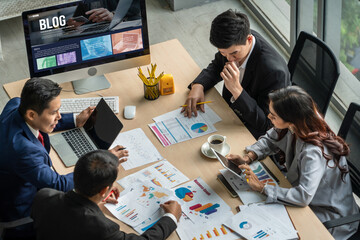 blogging concept, web blog Social Media Information network snugly. social media online content, freelance worker, working online, content creator, blogger, website, reading blog online on computer