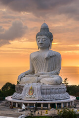 Fototapeta premium Phuket's iconic Big Buddha, a symbol of peace and spirituality, Thailand.
