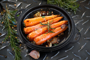 にんじんステーキ　Outdoor cooking Carrot steaks at camp