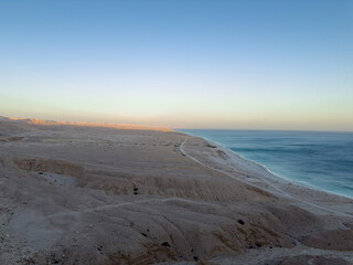 Viewpoint Ash Shuwamiyah on the dramatic never ending sandy coast of Southern Oman
