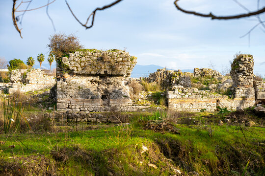 The remains of the ancient city of Limyra, are situated on the Kumluca-Finike road 11 km after Kumluca, in Zengerler village, and on the mountain hillsides to the Finike plain, Antalya 