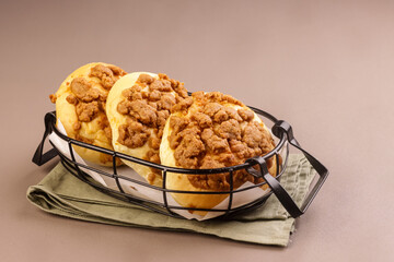 Soboro Bread is Korean Peanut Streusel Bread. 