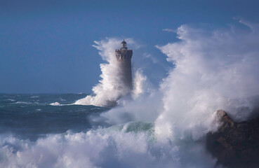 Phare du Four with big surf and waves