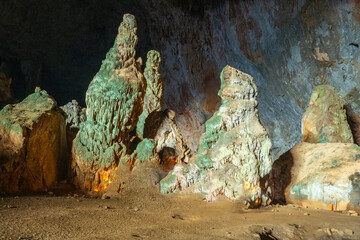 The cave is situated in Killik location of Ahirtas village at Dosemealti  district of Antalya...