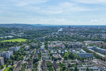 Ausblick auf das Donautal und die westlichen Bezirke der Welterbestadt Regensburg