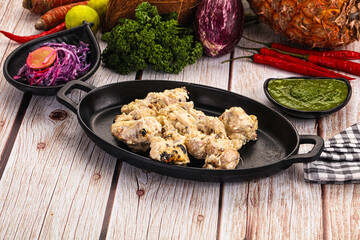 Chicken tikka with cream sauce