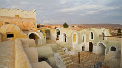 Ksar Hadada storico villaggio di ghorfa set di Star Wars film,  governatorato di Tataouine,...
