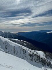 skiing in Isola 2000