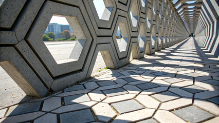 Hexagonal shapes forming a 3D illusion