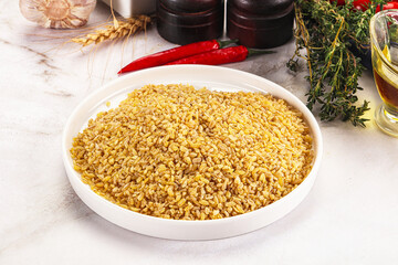 Dry wheat bulgur fow cooking