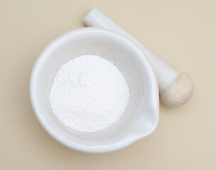 Calcium propanoate or calcium propionate. It is the calcium salt of propanoic acid