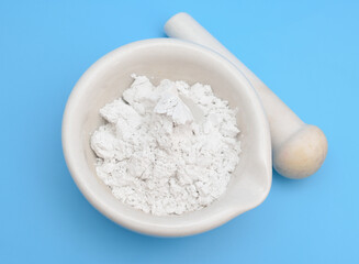 Calcium hypochlorite CaOCl2. Its chemical name is calcium hypochlorite. It is also called chloride of lime