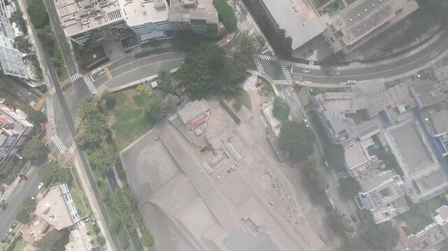 Calles del centro de San Isidro en la ciudad de Lima