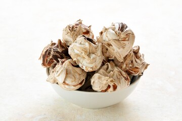 Chocolate meringue cookies