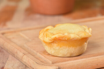 pie, little pie from Goiás, baked chicken pie, typical Brazilian food