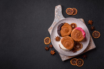 Round sweet New York roll croissant with several flavors cream filling