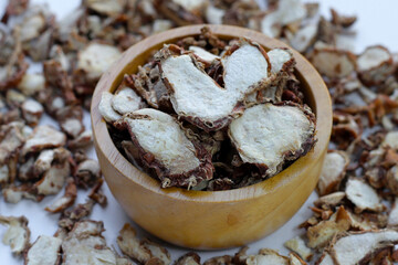 Kaempferia galanga rhizome, Dried herb slices
