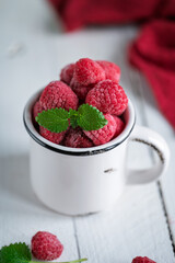raspberries and mint 