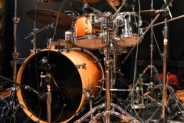 drum and drumsticks