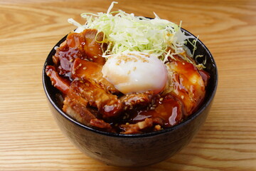 やわらか焼き豚丼