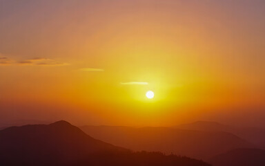 Obraz premium sunset in the mountains