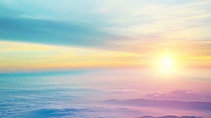 Obraz premium Serene Sunrise Over Misty Mountain Peaks