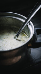 Deftige Hackfleisch-Lauch-Suppe – Herzhaft und sättigend