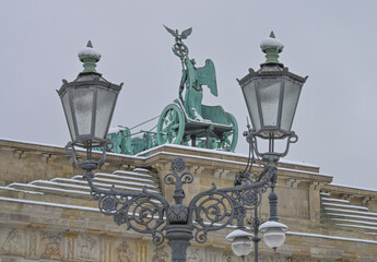 Schnee, Winter, Quadriga, Rückseite Brandenburger Tor, Platz des 18. März, Mitte, Berlin,...