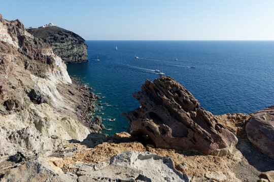 Griechenland - Santorini - K&uuml;ste am Akrotiri Leuchtturm