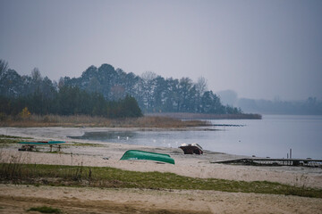 Skorzęcin - plaża po sezonie.  © fotozen