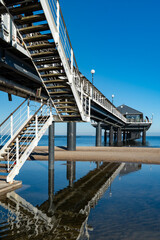 Treppen im Wasser
