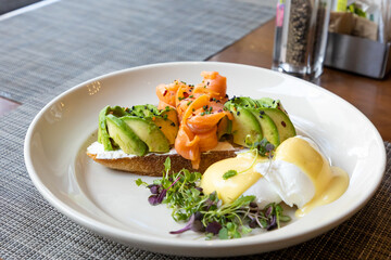 eggs salmon toast 