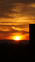 The secret to a good morning is to watch the sunrise.