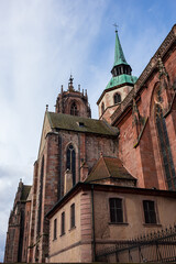 Fototapeta premium Gothic Church of Saint George (Eglise Saint-Georges de Selestat, from 1230). Originally dedicated to Blessed Virgin Mary, church named after Saint George since 1500. Selestat, Alsace, France.