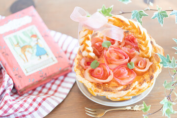薔薇のバスケットパイ