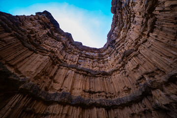 Pha Chor Canyon was created after Ping River changed its course many years ago. The passing of time can change the topography of a place and can create strange sights.