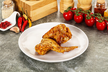 Tasty roasted chicken wing with spices