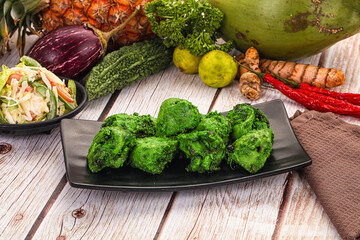 Indian green chicken mint tikka