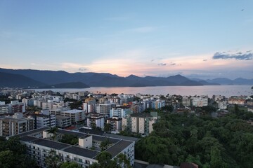Obraz premium BR 101 road marging Ubatuba Vermelha beach