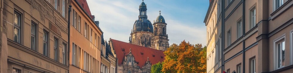 Naklejka premium A view of a city street with buildings and a clock tower in the background
