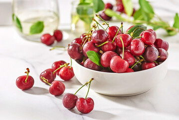 Miska słodkich czereśni