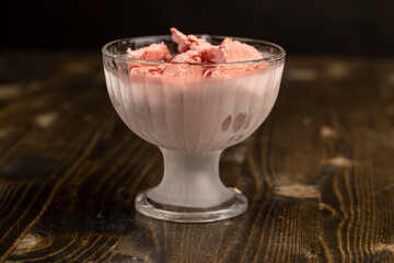 natural ice cream with added strawberry flavor