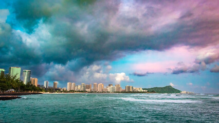 Diamond Head Sunset in Waikiki, Honolulu, Hawaii