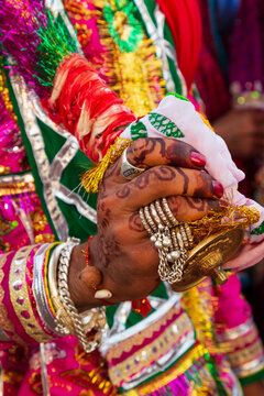 Asia, India, Gujarat,Dasada. Rabari, Mir tribes people. Traditional clothing, scarves, jewelry, daily activities.
