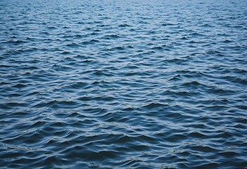 Obraz premium Surface of water of a lake 