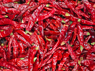 dried red chillies background，Chilli pepper, chillies spicy chili background 
