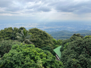 Fototapeta premium View from Wat Phra That Doi Suthep in Chang Mai